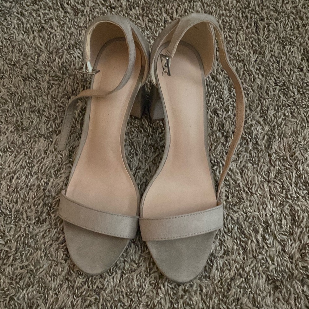 Women’s heels, OBO
